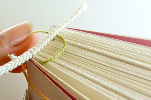Double Wrap Headband - iBookBinding - Bookbinding Tutorials & Resources